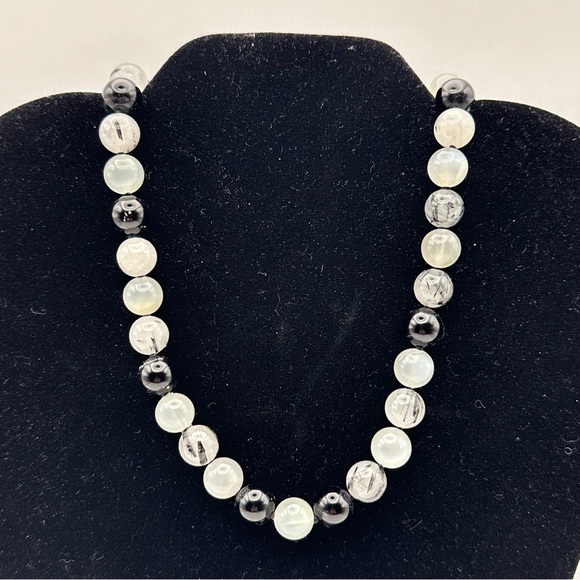Tiffany & Co Bead Moonstone Quartz, Onyx Gemstone Bead & Silver  Necklace - Picture 1 of 10